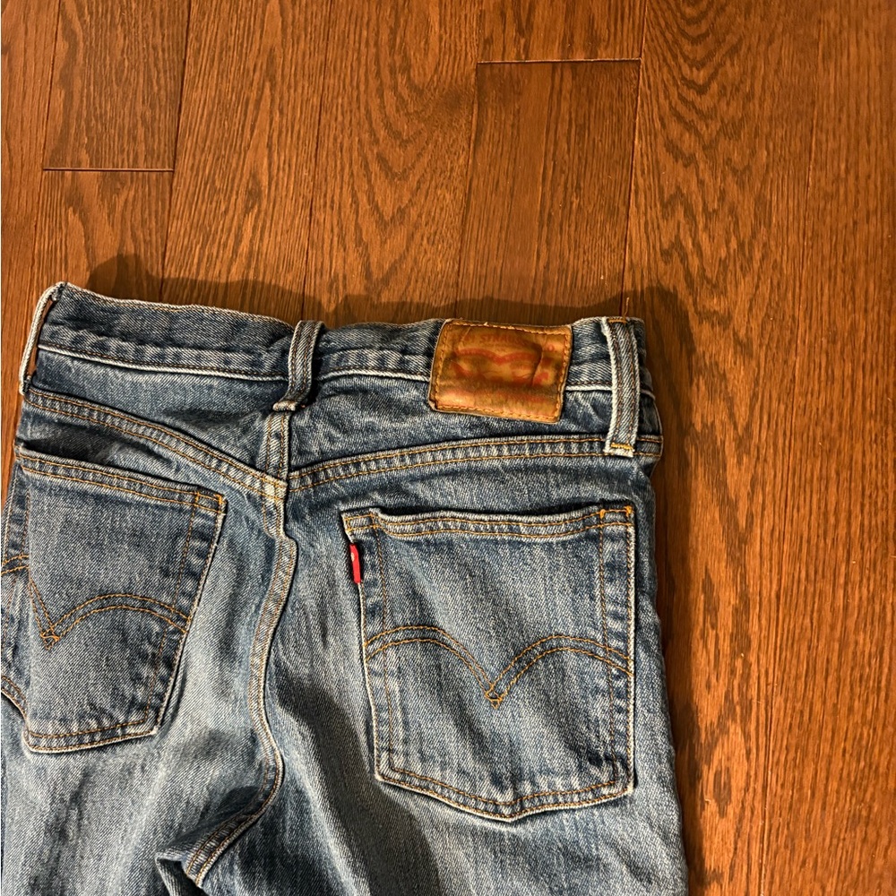 Classic Women's Straight Leg Denim Jeans - Picture 8 of 8